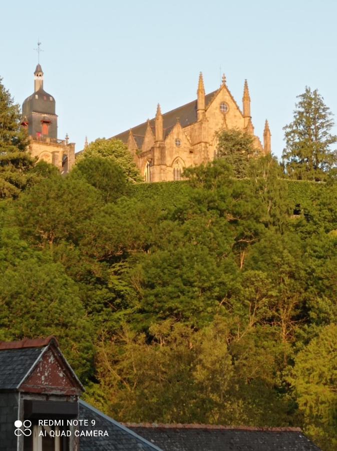 Maison Quartier Medieval Au Pied Du Chateau Fougères Buitenkant foto