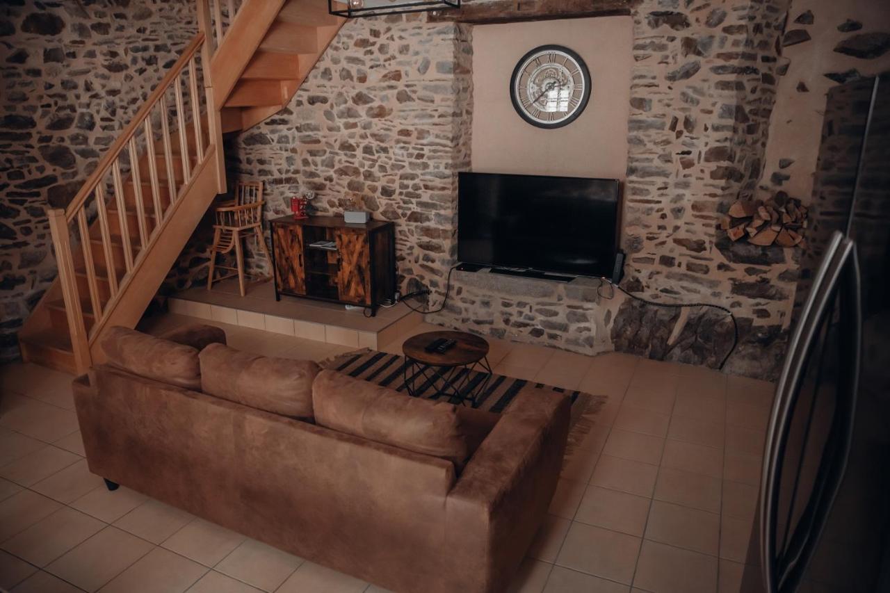 Maison Quartier Medieval Au Pied Du Chateau Fougères Buitenkant foto