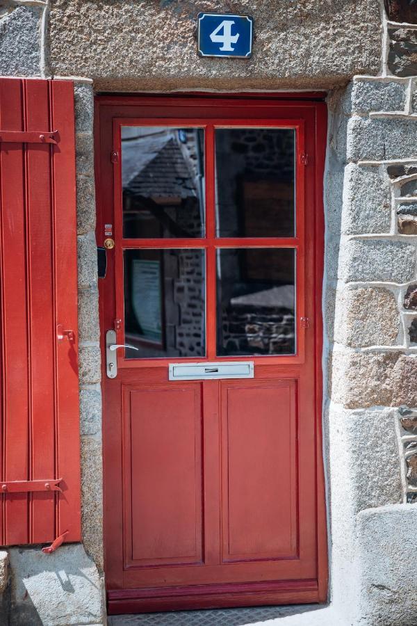 Maison Quartier Medieval Au Pied Du Chateau Fougères Buitenkant foto
